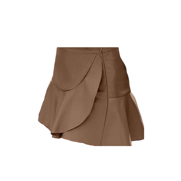 BNWT Faux Leather Skirt High Waisted Ruffled Hem Mini Skirt w/ Short Lining - Picture 4 of 8
